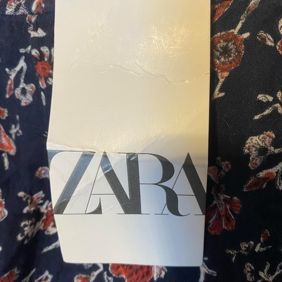 ZARA Navy Floral Ruffle Tank Top size medium - Picture 3 of 5